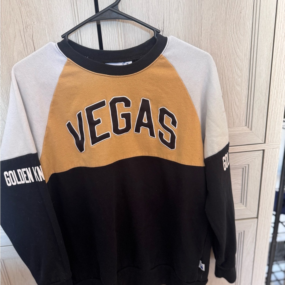 STARTER Black and Gold Crewneck Sweater